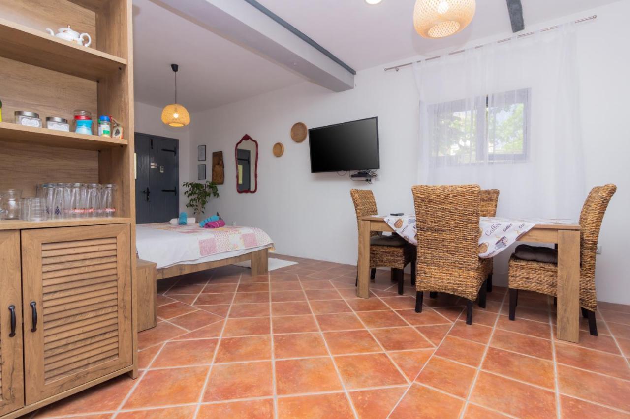 Apartmani Miletic ザダル エクステリア 写真