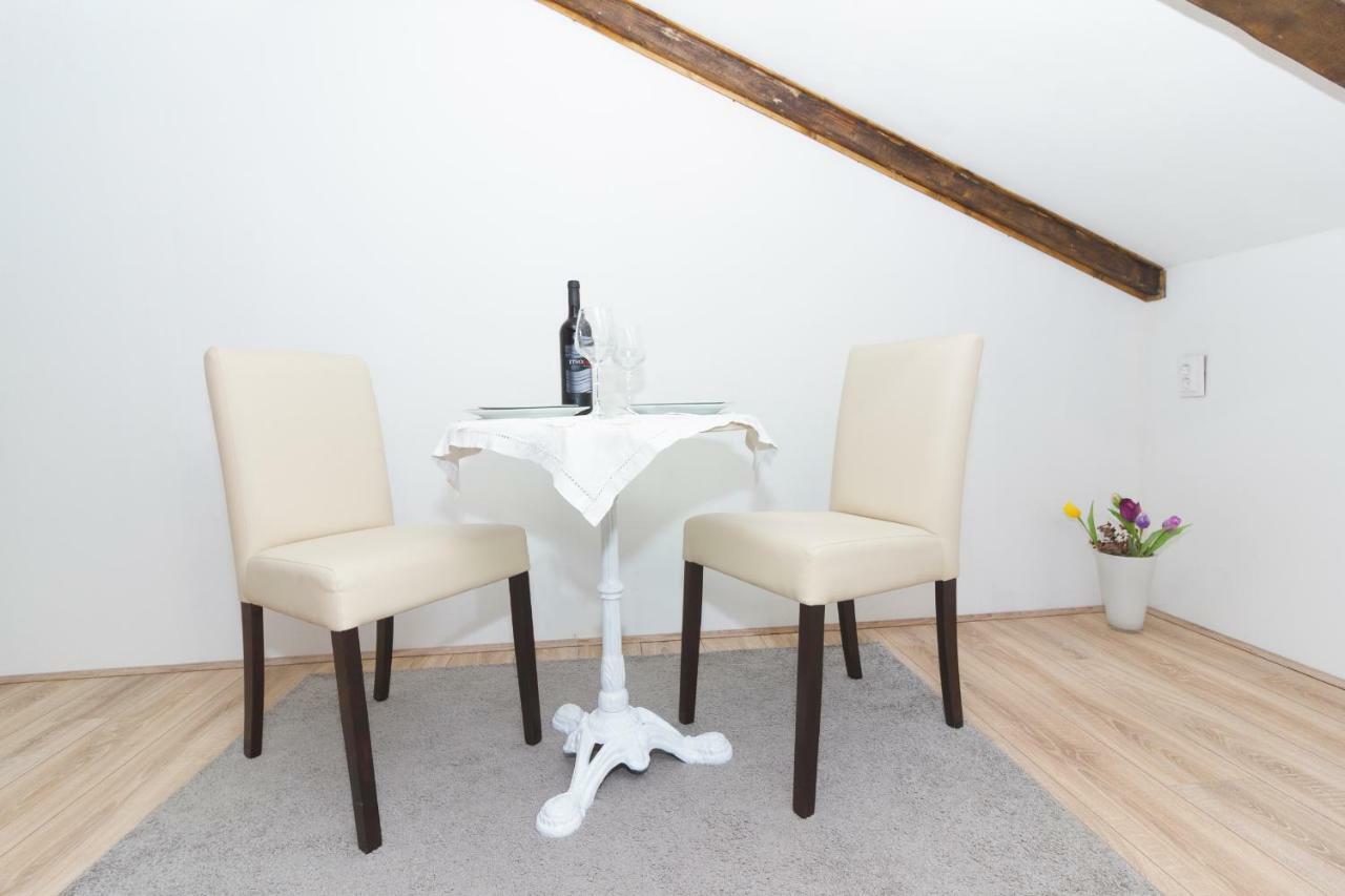 Apartmani Miletic ザダル エクステリア 写真